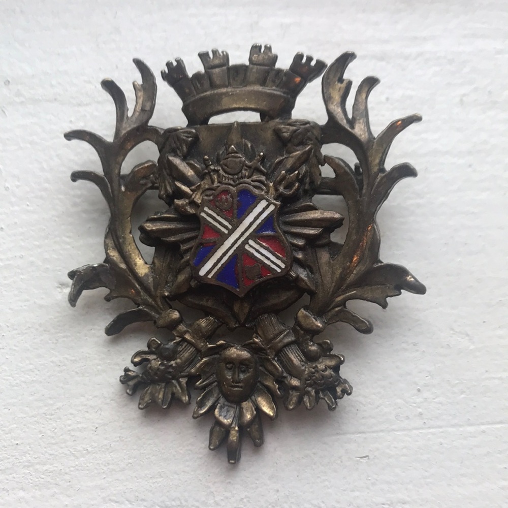 Brooch